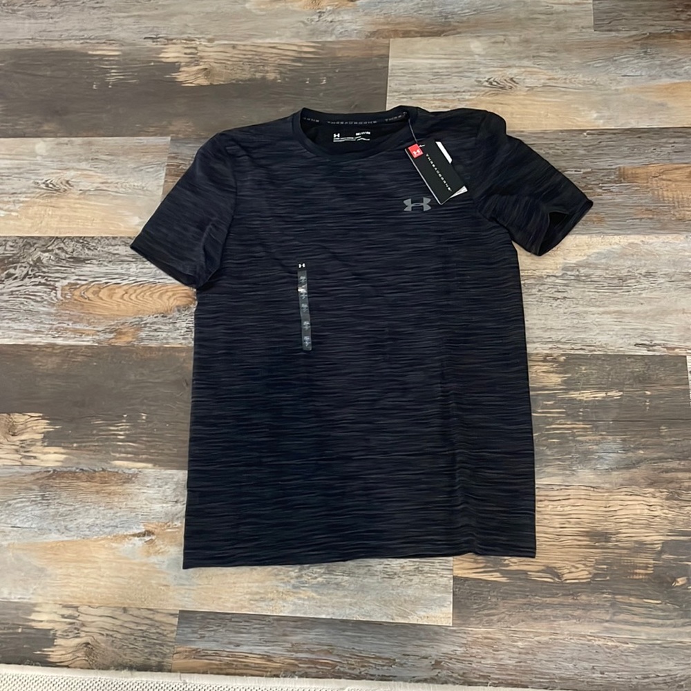 Under armor heat gear shirt